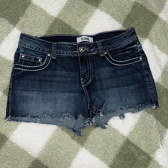Telepatía Jean shorts with stones 💎 - Picture 1 of 5